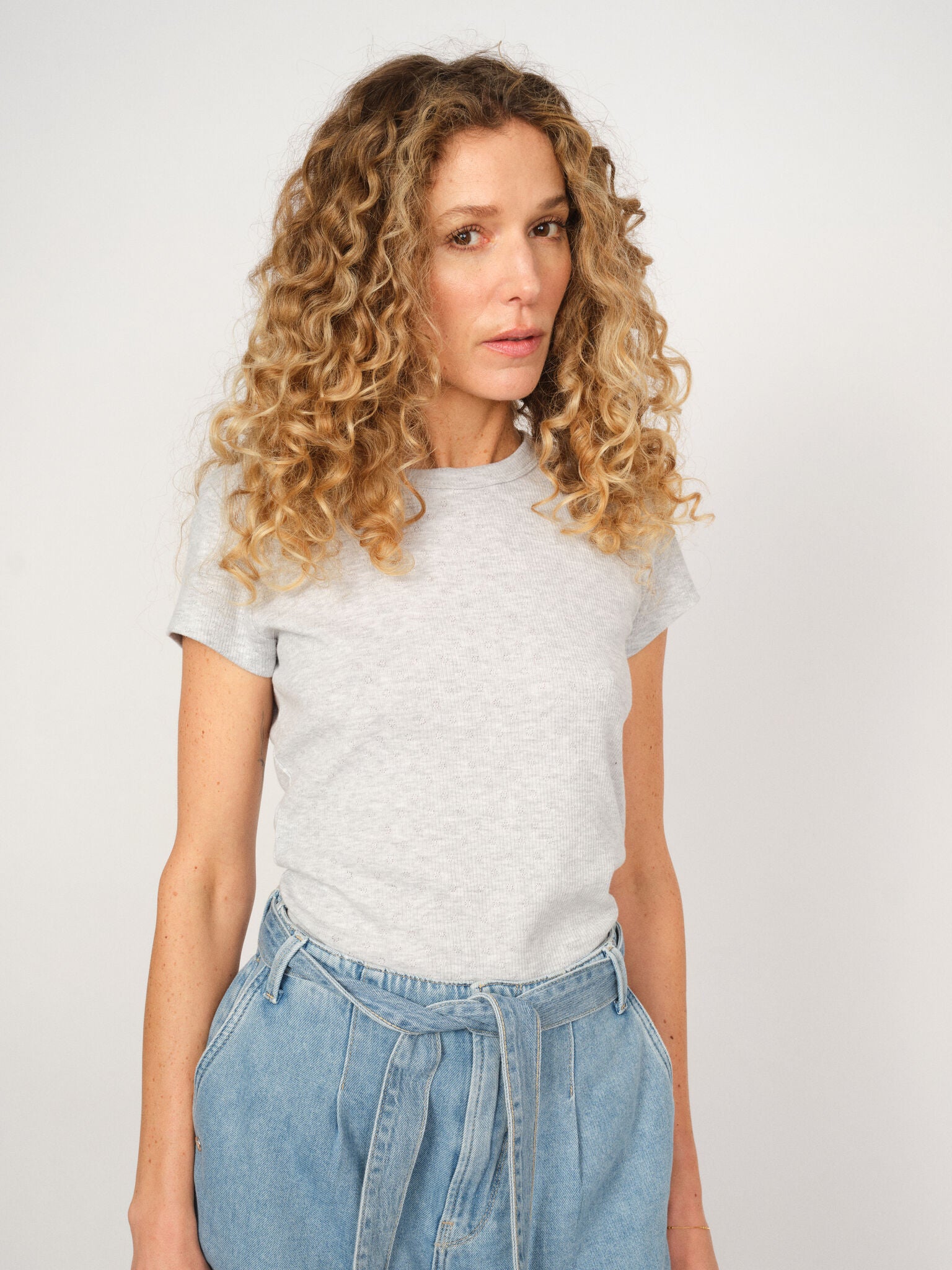Modelshot / Light Grey Melange / Detail